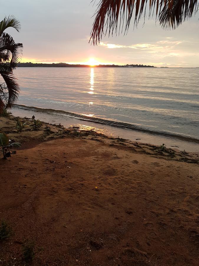 The Palms Beach Hotel And Restaurant Limited Entebbe Extérieur photo
